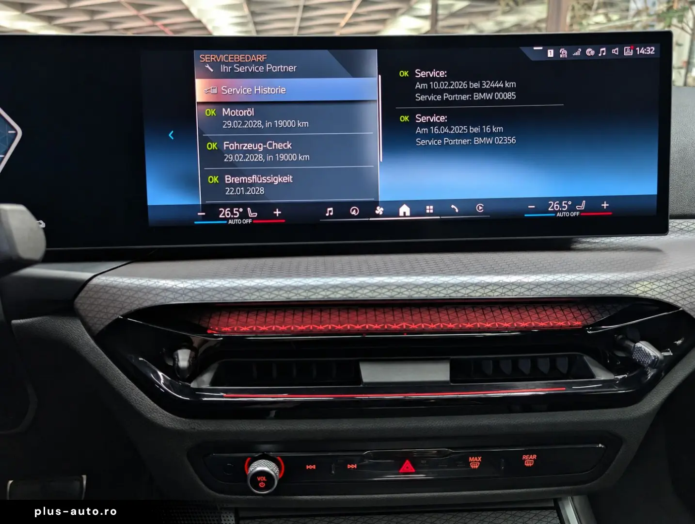 BMW 330 e Limo M Sport Shadow AHK AMBI APP KAM PANO