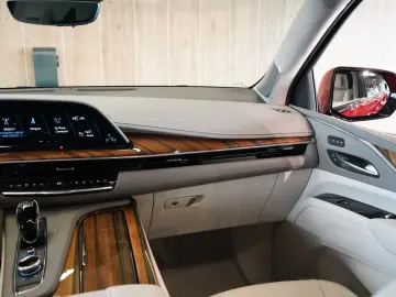 Cadillac Escalade ESV Sport Platinum