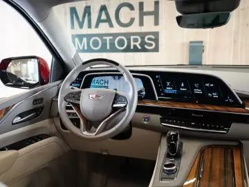 Cadillac Escalade ESV Sport Platinum