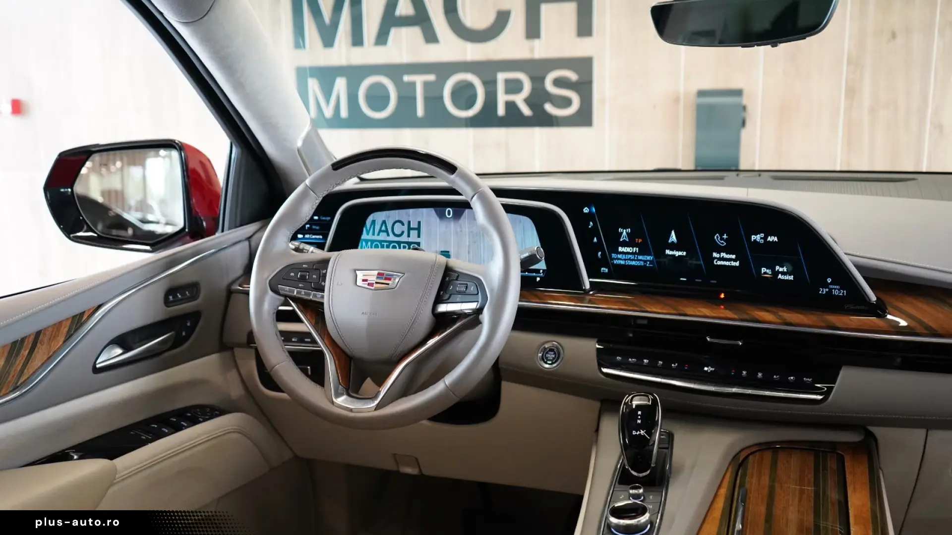 Cadillac Escalade ESV Sport Platinum
