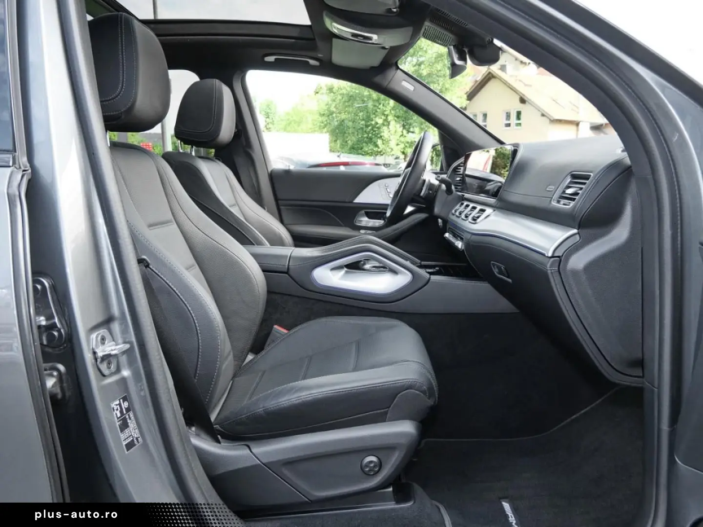 MERCEDES-BENZ GLE 350 de 4M AMG Night Panorama Distronic AHK