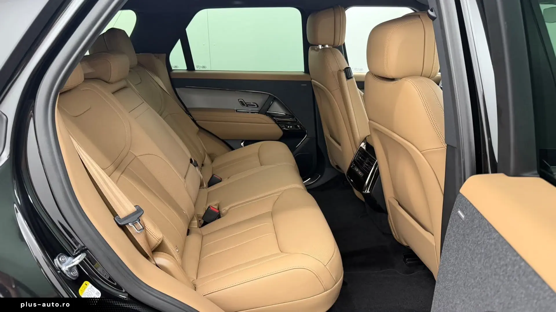 Land Rover Range Rover Sport D250 SE Pano Winter