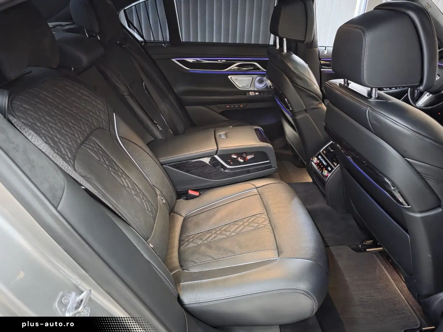 BMW 745 e  M-SPORT  Bowers & Wilkins