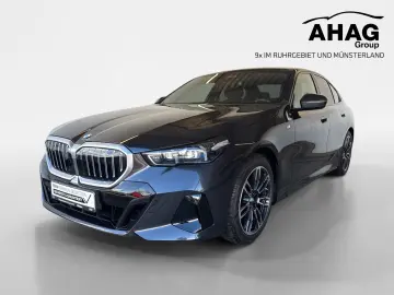 BMW 520i M SPORT Pano AHK DAPlus H K 360