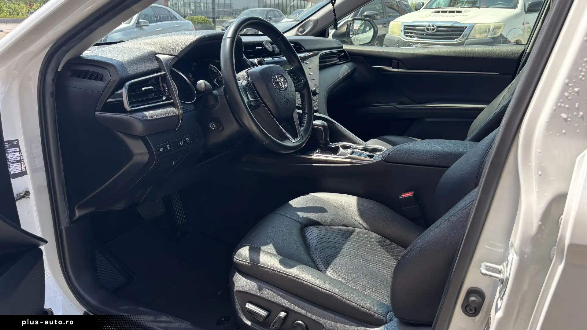 Toyota Camry 2.5 HEV  Exclusive