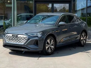 Audi Q8 Sportback e-tron 55 quattro advanced
