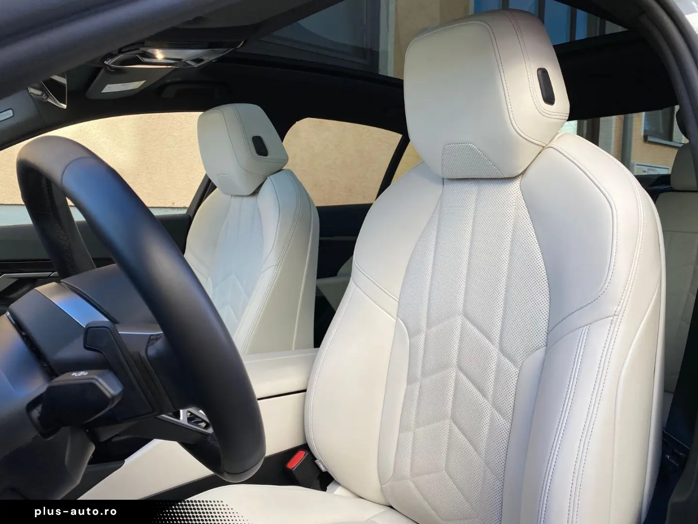 BMW 520d M Sport Pro PANO Sitzklima StandHz H&K 360