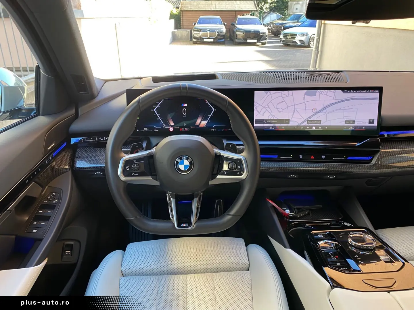 BMW 520d M Sport Pro PANO Sitzklima StandHz H&K 360