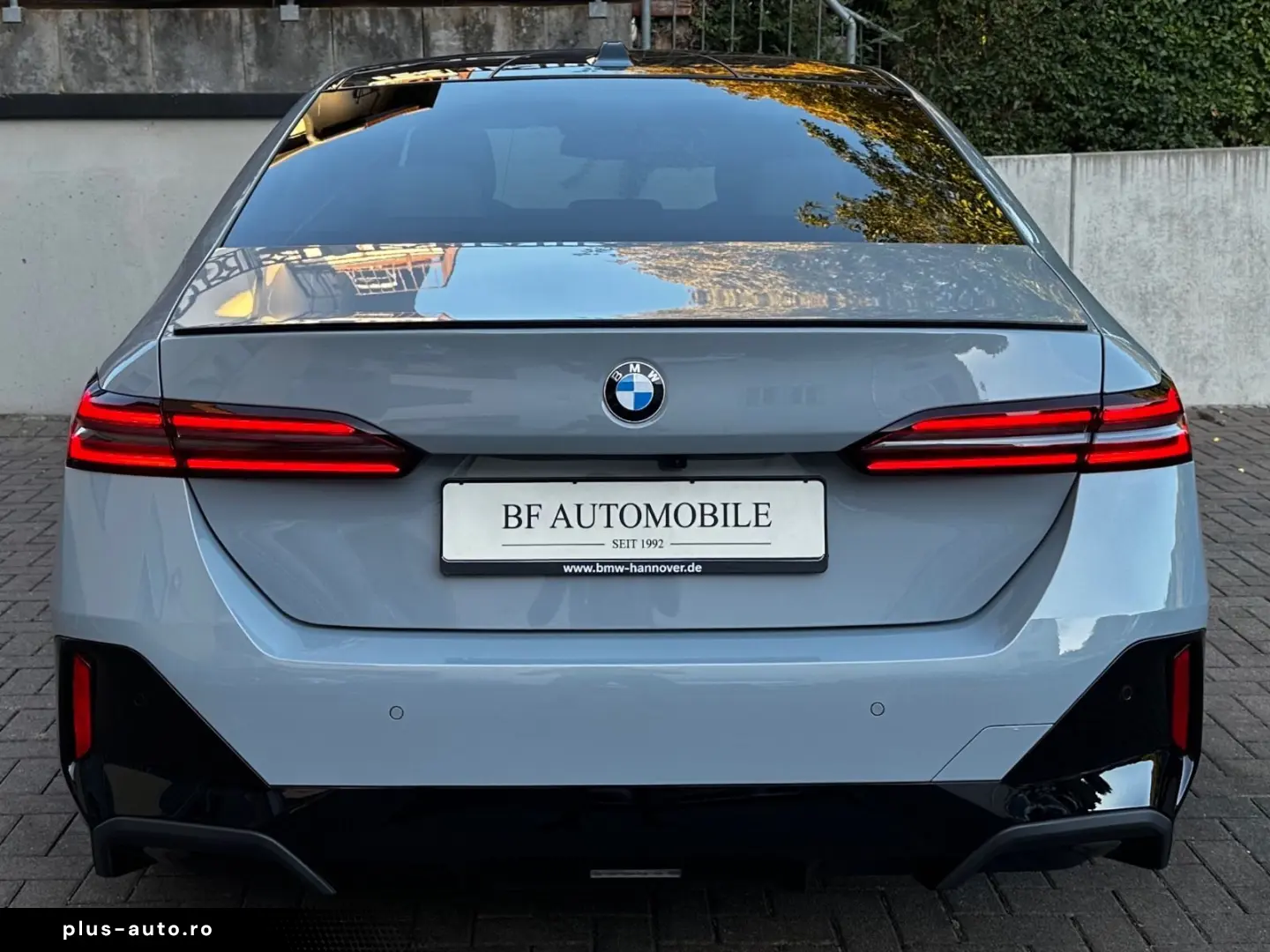 BMW 520d M Sport Pro PANO Sitzklima StandHz H&K 360