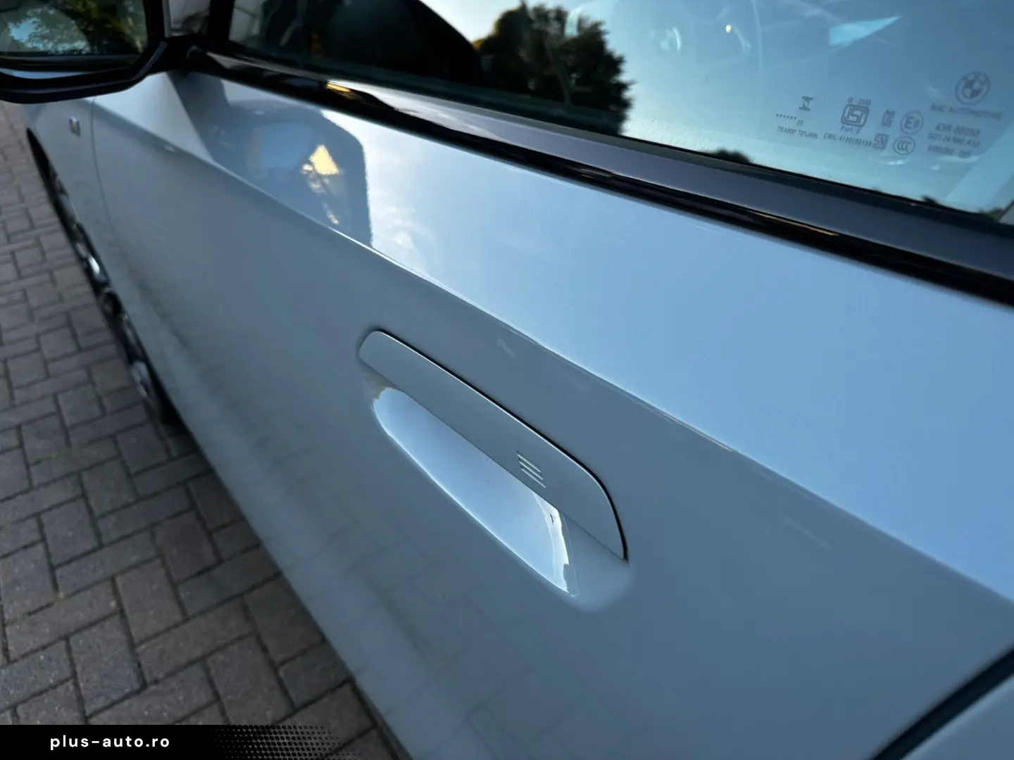 BMW 520d M Sport Pro PANO Sitzklima StandHz H&K 360