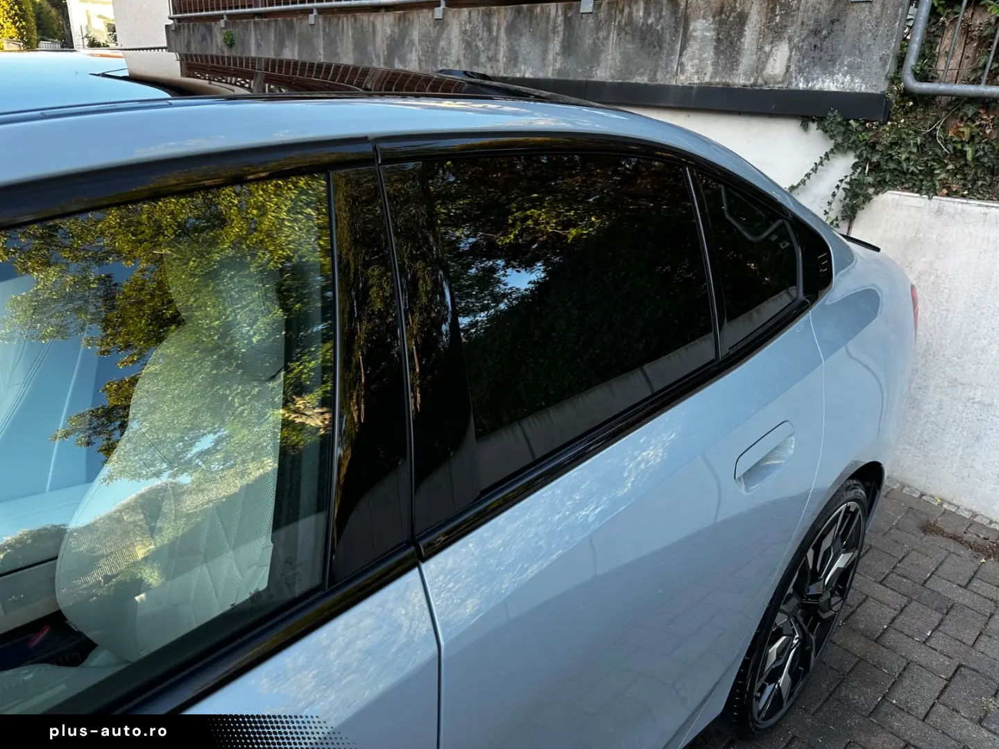 BMW 520d M Sport Pro PANO Sitzklima StandHz H&K 360