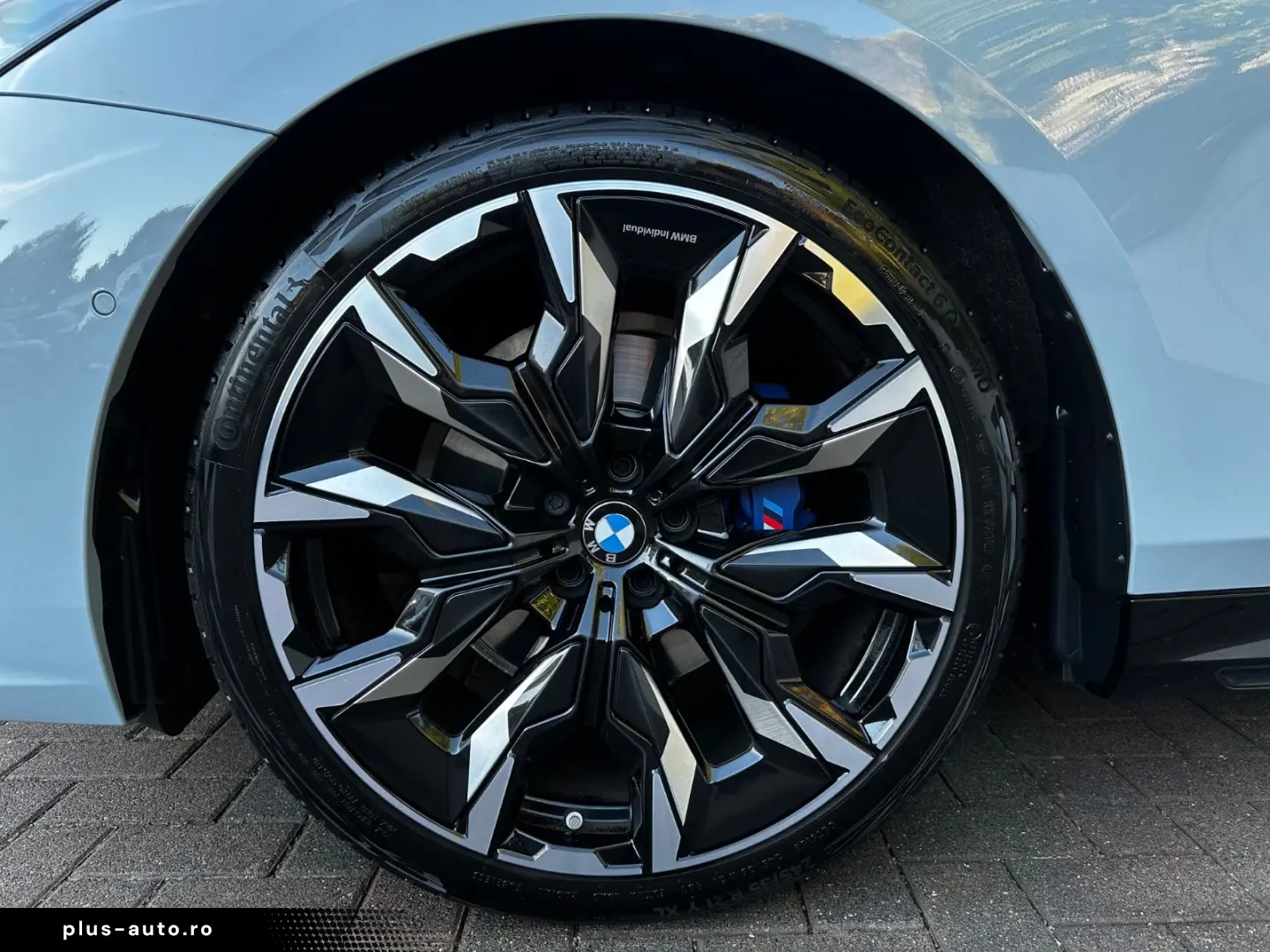BMW 520d M Sport Pro PANO Sitzklima StandHz H&K 360