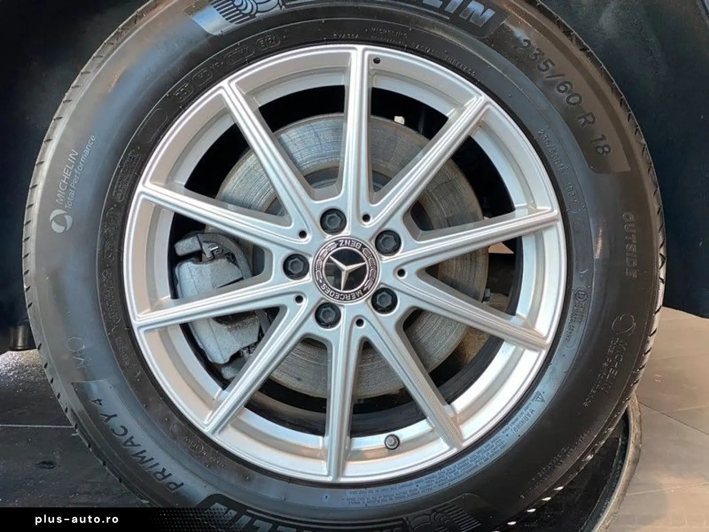 MERCEDES-BENZ GLE 300d 4Matic MBUX Airmatic LED AHK DTR 360