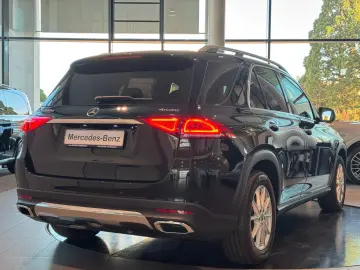 MERCEDES-BENZ GLE 300d 4Matic MBUX Airmatic LED AHK DTR 360