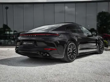 PORSCHE PANAMERA E-Hybrid SportDesign BOSE Ventilation M