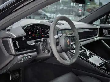 PORSCHE PANAMERA E-Hybrid SportDesign BOSE Ventilation M