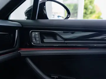 PORSCHE Panamera 4 E-Hybrid Inno Pano HeadUp Sportabgas
