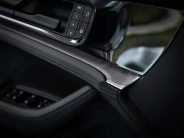 PORSCHE Panamera 4 E-Hybrid Inno Pano HeadUp Sportabgas