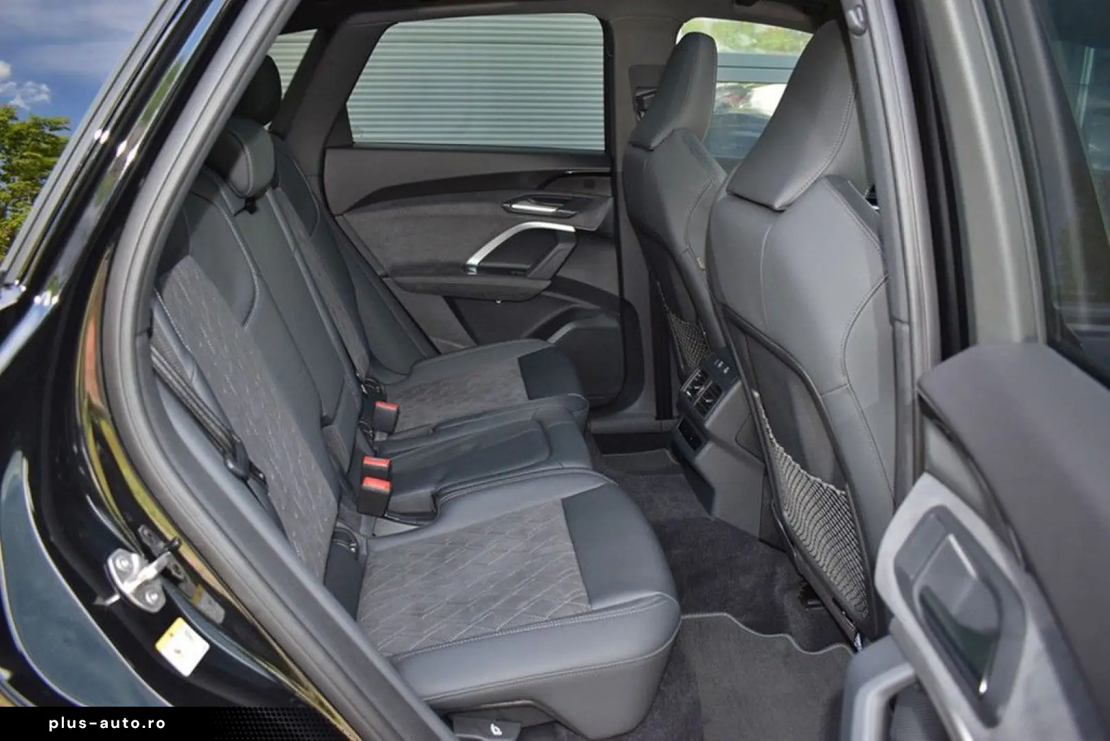 AUDI Q5 în leasing operațional MOOV