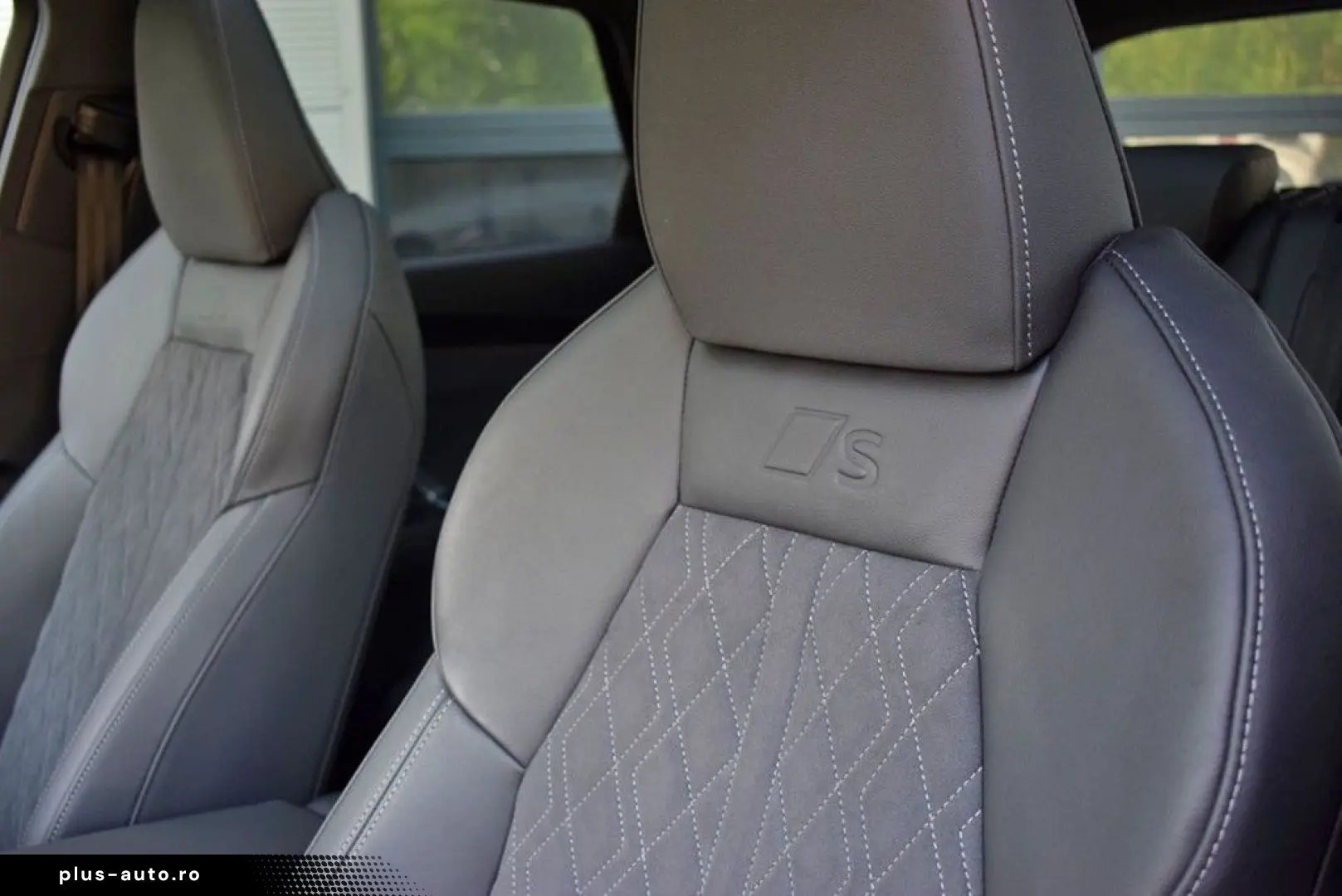 AUDI Q5 în leasing operațional MOOV