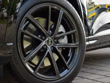 AUDI Q5 TDI qu S-tr.  S-line Matrix Pano AHK 360 ACC