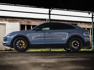 PORSCHE Cayenne Coupe Turbo GT  Approved 03.2027