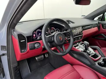 PORSCHE Cayenne Coupe Turbo GT  Approved 03.2027