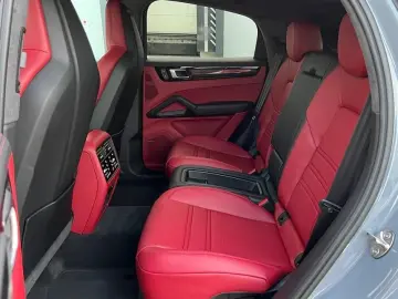 PORSCHE Cayenne Coupe Turbo GT  Approved 03.2027