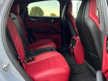 PORSCHE Cayenne Coupe Turbo GT  Approved 03.2027