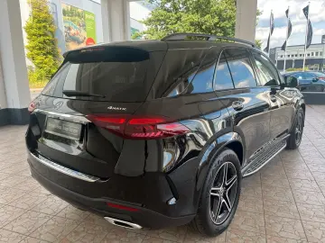 MERCEDES-BENZ GLE 350 de 4M AMG Line Pano-Dach Airma…