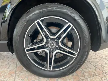 MERCEDES-BENZ GLE 350 de 4M AMG Line Pano-Dach Airma…