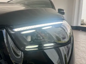 MERCEDES-BENZ GLE 350 de 4M AMG Line Pano-Dach Airma…