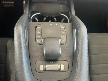 MERCEDES-BENZ GLE 350 de 4M AMG Line Pano-Dach Airma…