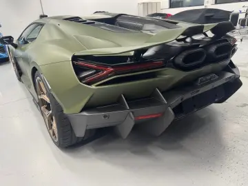 LAMBORGHINI Revuelto Verde Turbine Carbon Full  XPEL Full