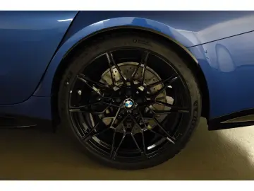 BMW M3 Competition Harman Kardon