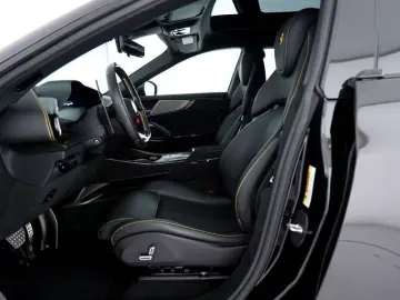 ANDERE Ferrari Purosangue 6.5 V12 F1 DCT 4WD