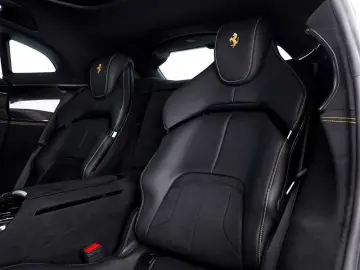 ANDERE Ferrari Purosangue 6.5 V12 F1 DCT 4WD