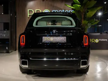 ROLLS ROYCE Cullinan EXTRA LEATHER 360 CAMERA STARLIGHT