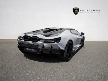 LAMBORGHINI Revuelto V12   MY25   CARBON   PASSENGER-DISPLAY