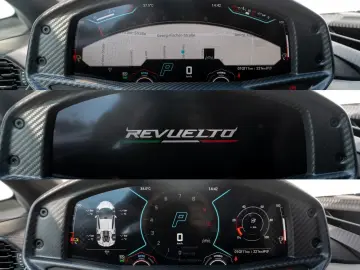 LAMBORGHINI Revuelto V12   MY25   CARBON   PASSENGER-DISPLAY
