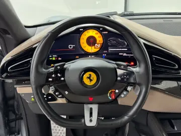 FERRARI Ferrari Purosangue 6.5 V12 725 CV F1 DCT 8 rappo