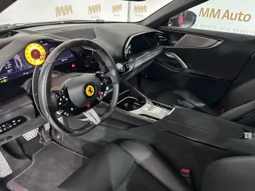 FERRARI Purosangue Carbon Pano Massage Lift