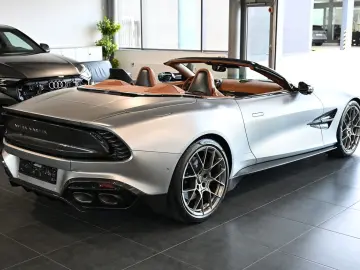 ASTON MARTIN Vanquish Volante Q Satin Full Carbon UP…
