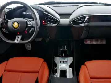 FERRARI 12 Cilindri Carbon   Pano