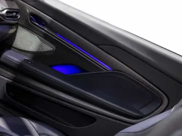 ASTON MARTIN V12 Vanquish -Ultramarine Black-
