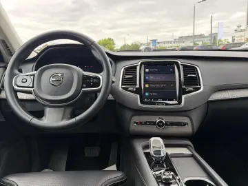 Volvo XC90 T8 AWD Ultra Dark 22  360  4C AHK B&W PANO