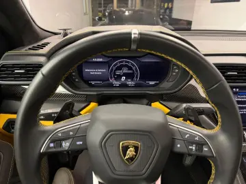 ANDERE Lamborghini Urus 4.0 S full full Iva deducibile