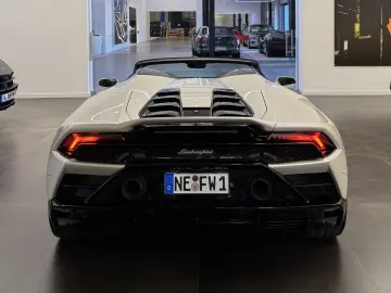 LAMBORGHINI EVO Spyder  LP640 AdPersonam Carbon Racing Seats