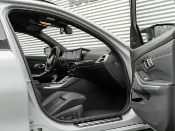 BMW M3 3-serie Touring xDrive - Carbon Brakes - Stoe