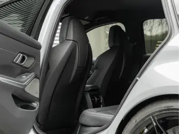 BMW M3 3-serie Touring xDrive - Carbon Brakes - Stoe